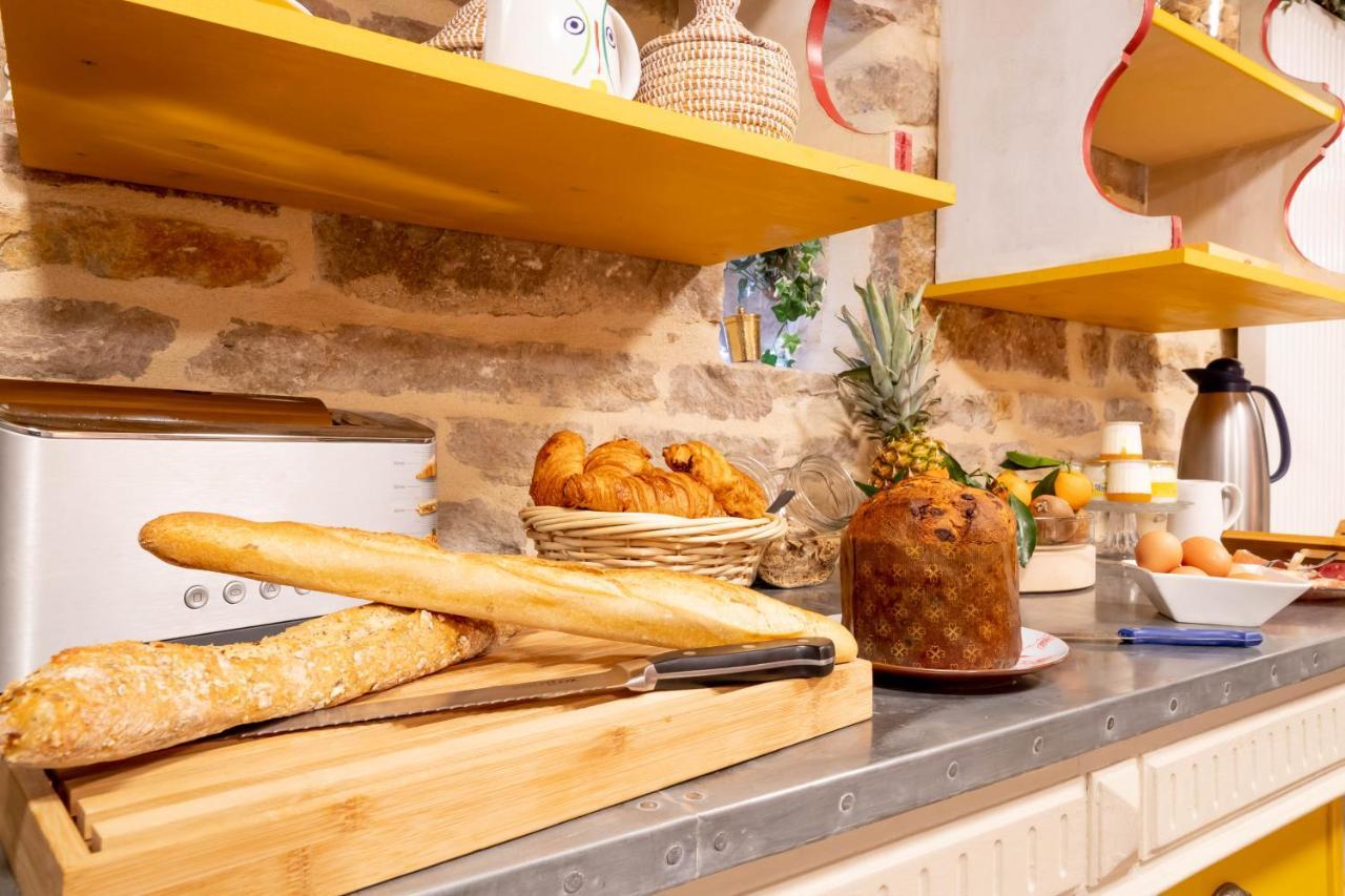 Octroi Saint-Jacques Bed & Breakfast Бон Екстериор снимка