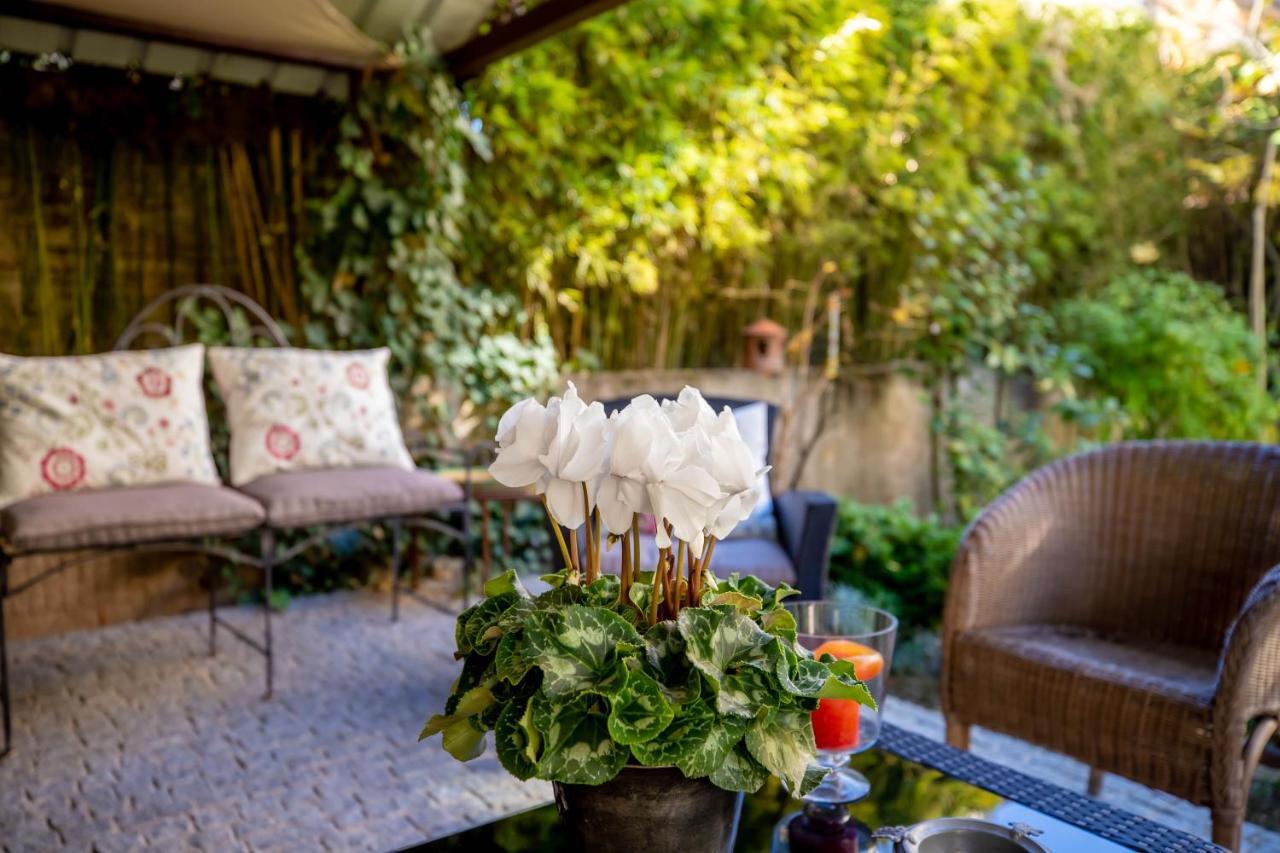 Octroi Saint-Jacques Bed & Breakfast Бон Екстериор снимка