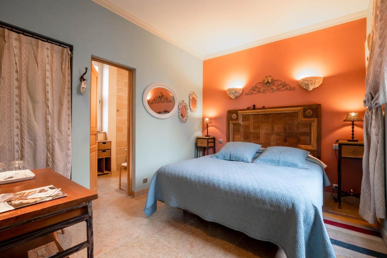 Octroi Saint-Jacques Bed & Breakfast Бон Екстериор снимка
