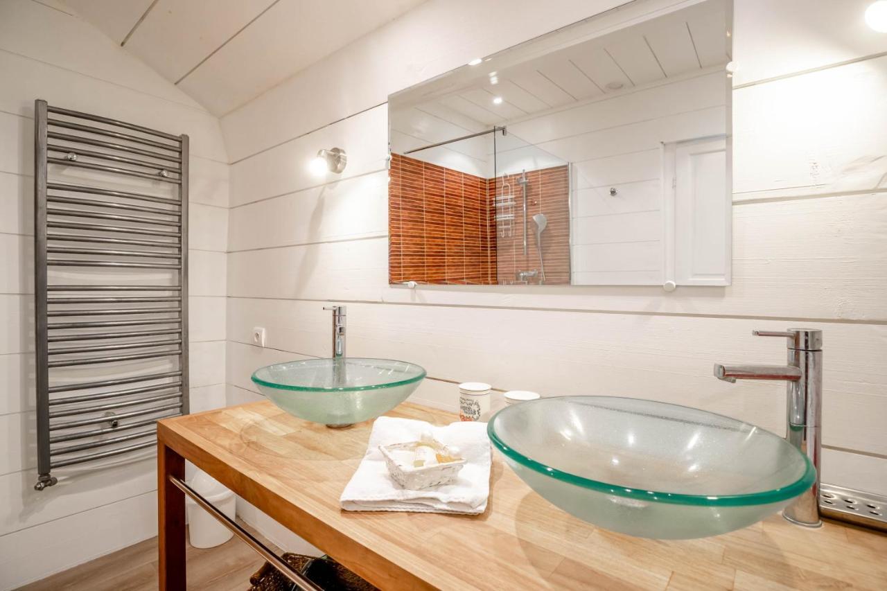 Octroi Saint-Jacques Bed & Breakfast Бон Екстериор снимка